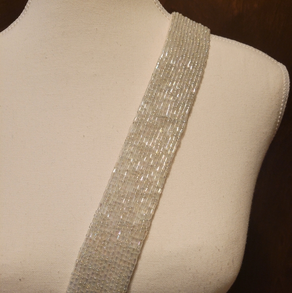 Elegant Silver Beaded Strap - Picture 2 of 5
